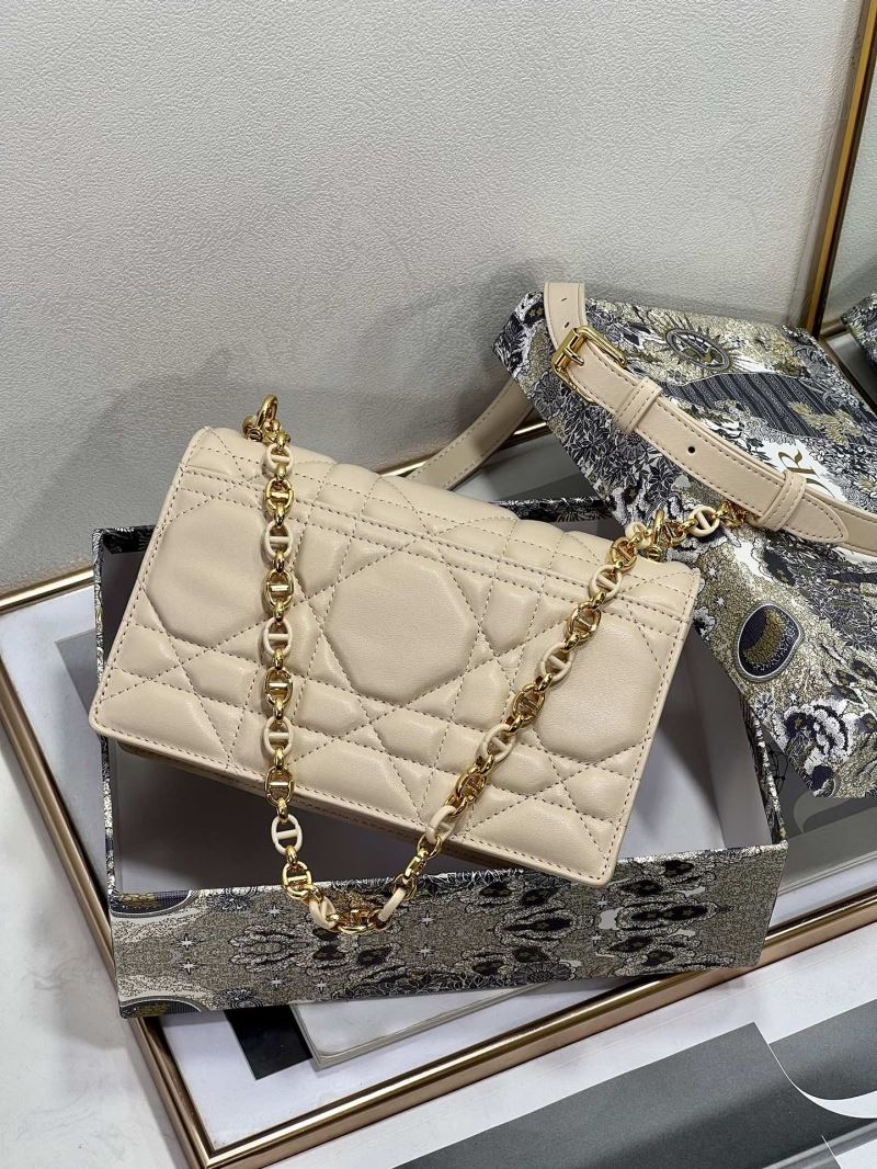 Dior Montaigne Bags